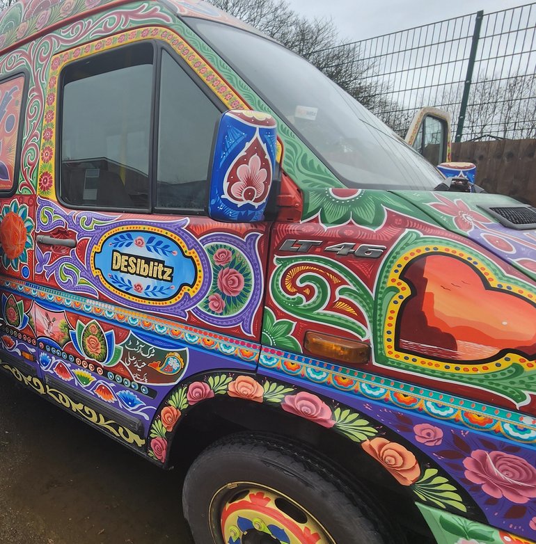 DESIblitz Truck Art 1