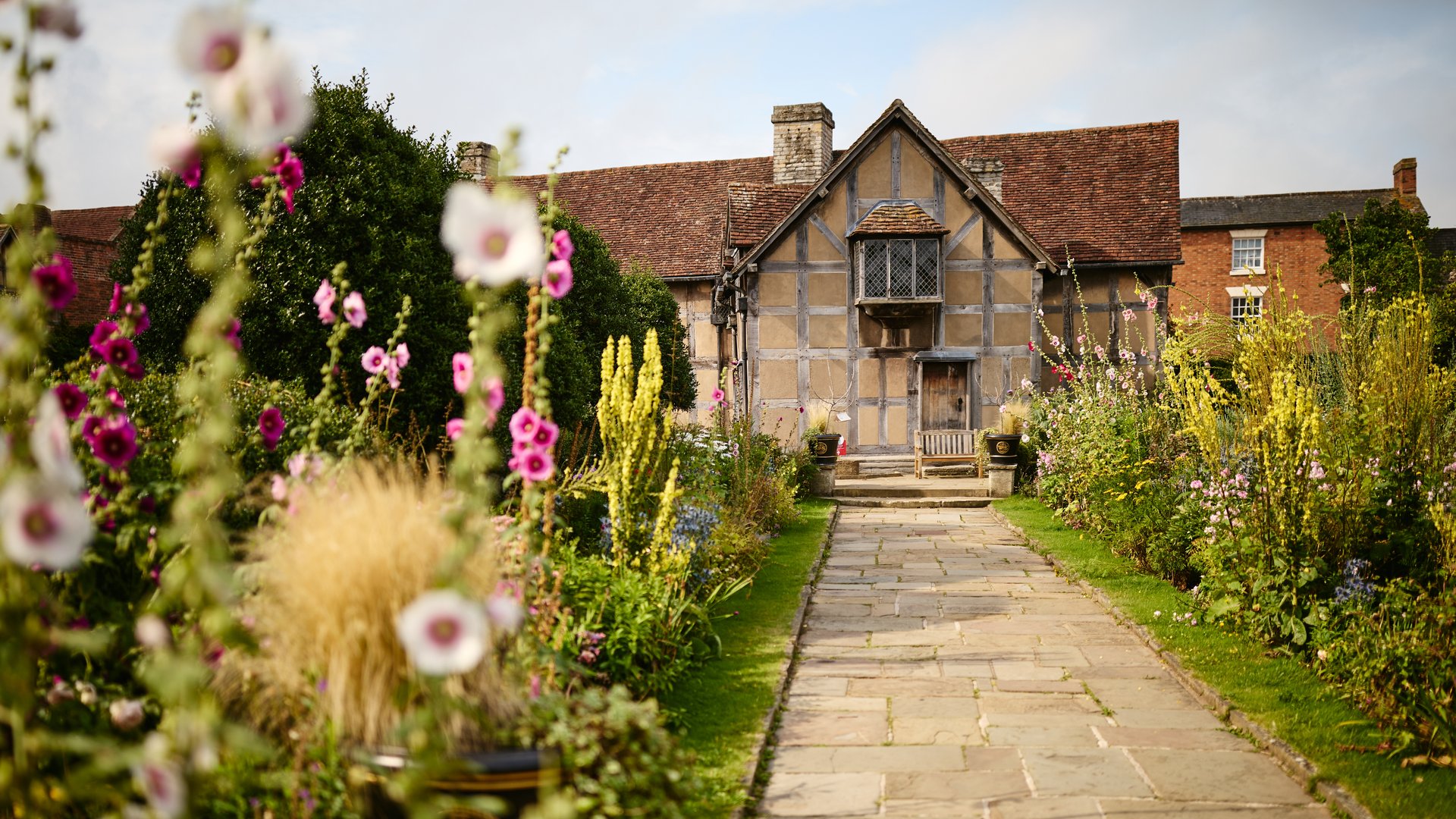 Shakespeare's Birthplace in Summer