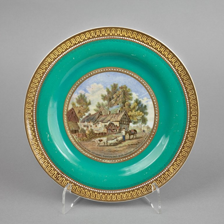 Prattware plate with turquoise rim, mid to late 19th century