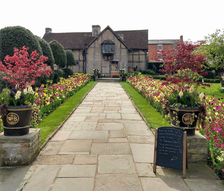 Spring Garden at Shakespeare's Birthplace