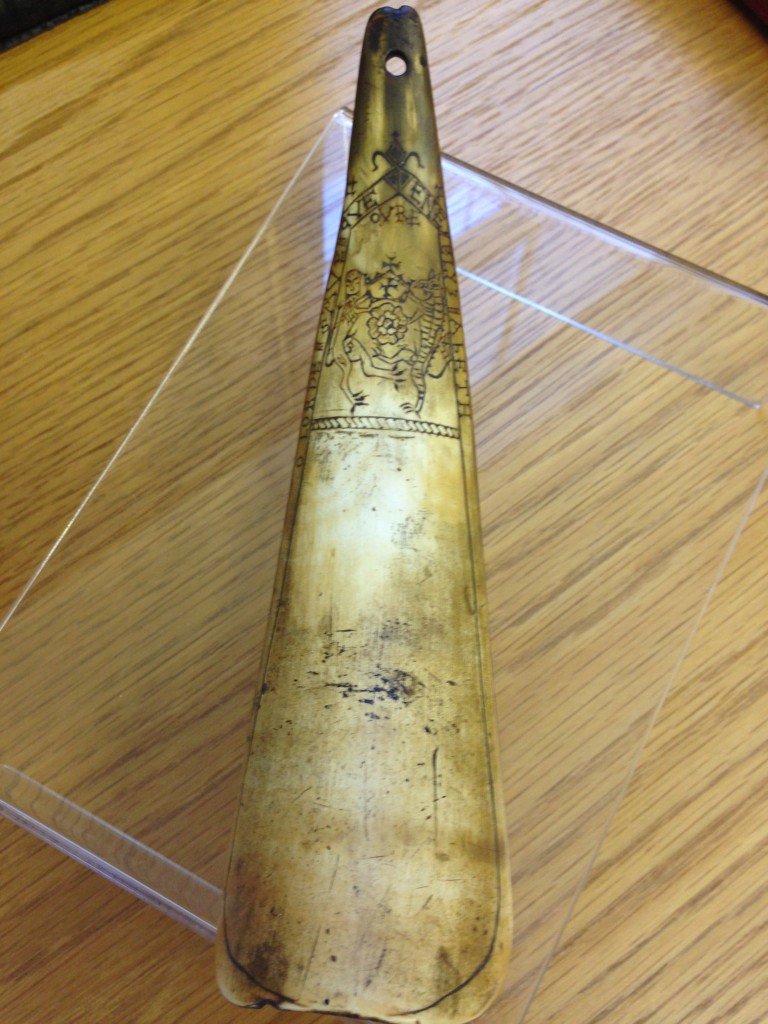 elizabeth inscribed shoehorn