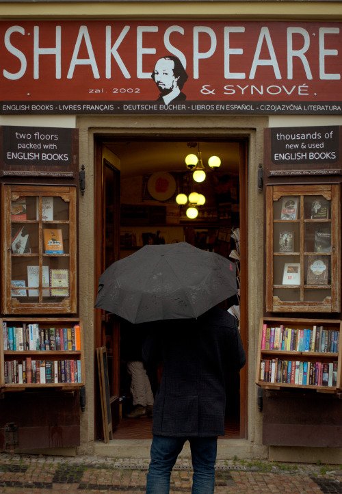 Famous Beyond Words entries