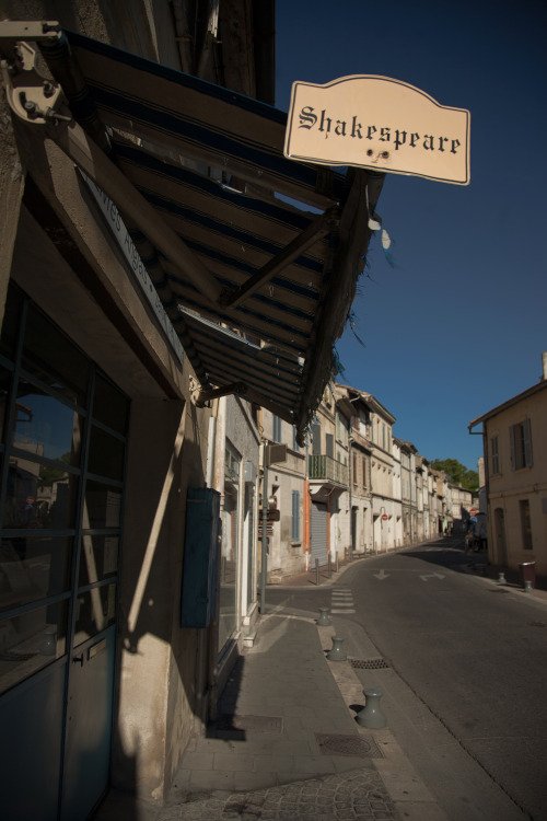 Famous Beyond Words entries