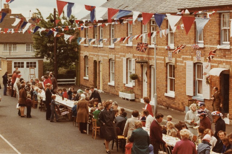 Image 5 - SBT_PH_Royal Celebrations_1977_Street part_1 (cropped).jpg