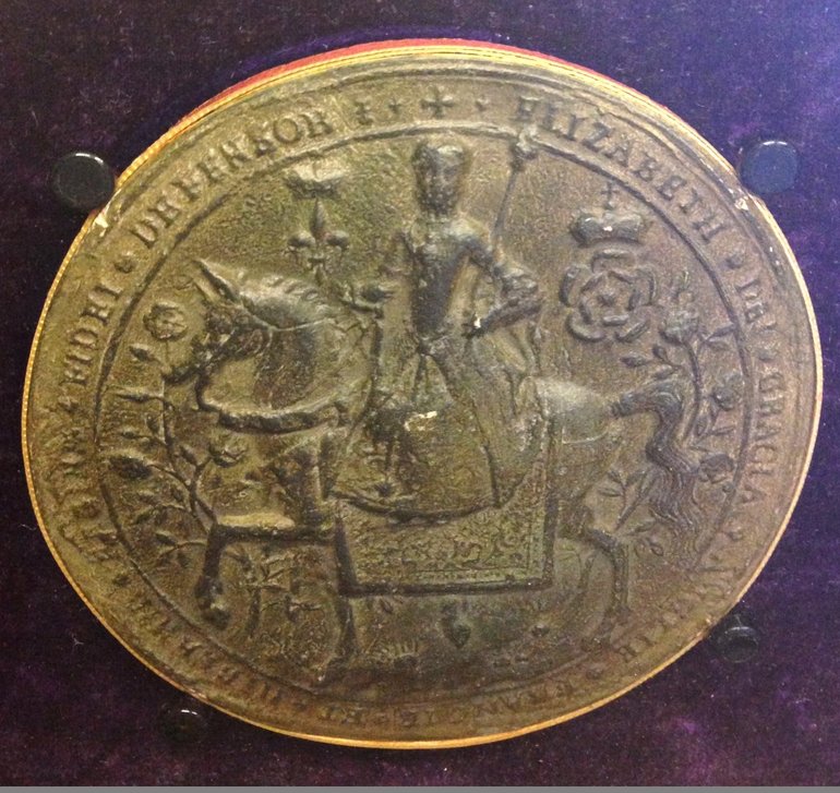 (2) Elizabeth seal on Stoneleigh charter