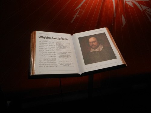 Richard III Visitor Centre, Leicester