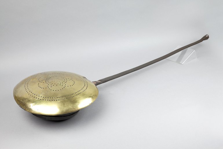 Warming Pan, C17th